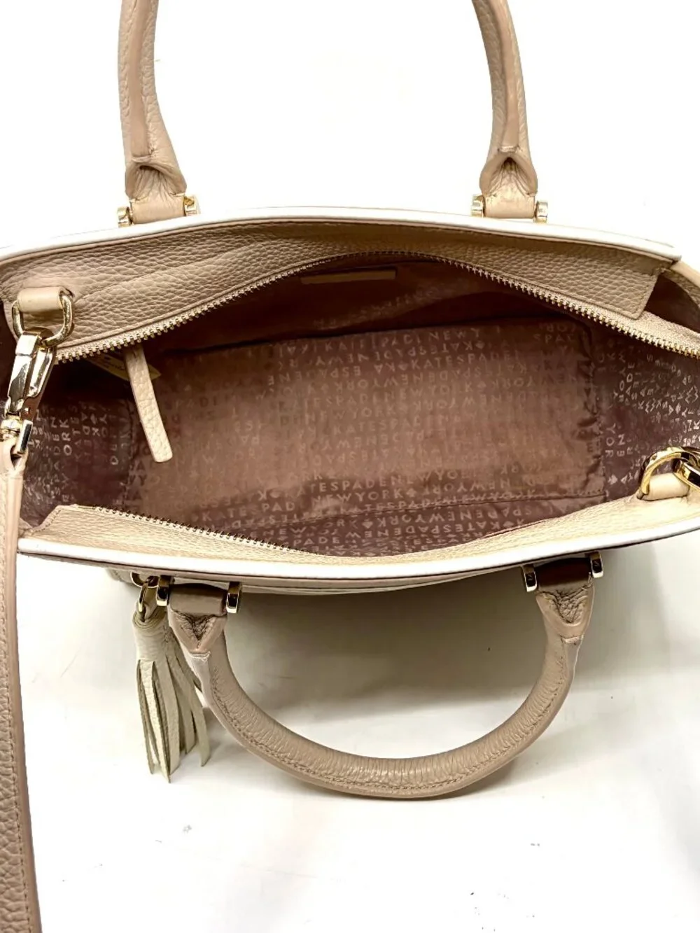 KATE SPADE~Chester Street Allyn~PEBBLED LEATHER SHOULDER TOTE MEDIUM BAG